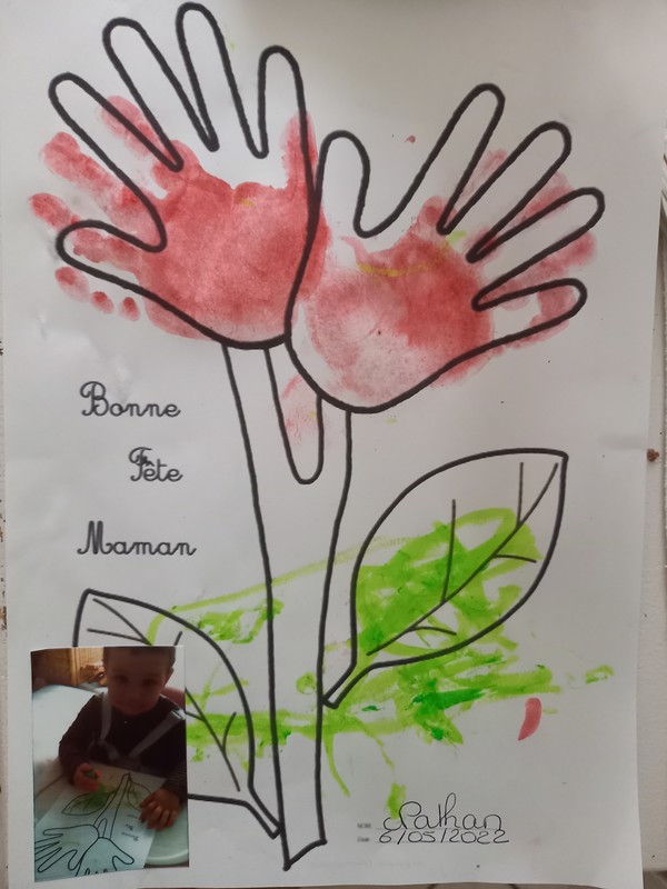 Fête des mères bouquet d'empreintes de mains