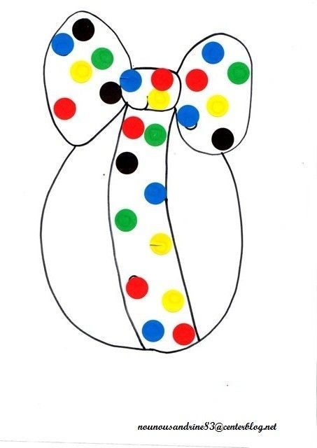 activité manuelle : pâques : gommettes